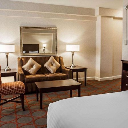 The Virginian Suites, Ascend Hotel Collection Арлингтън Екстериор снимка
