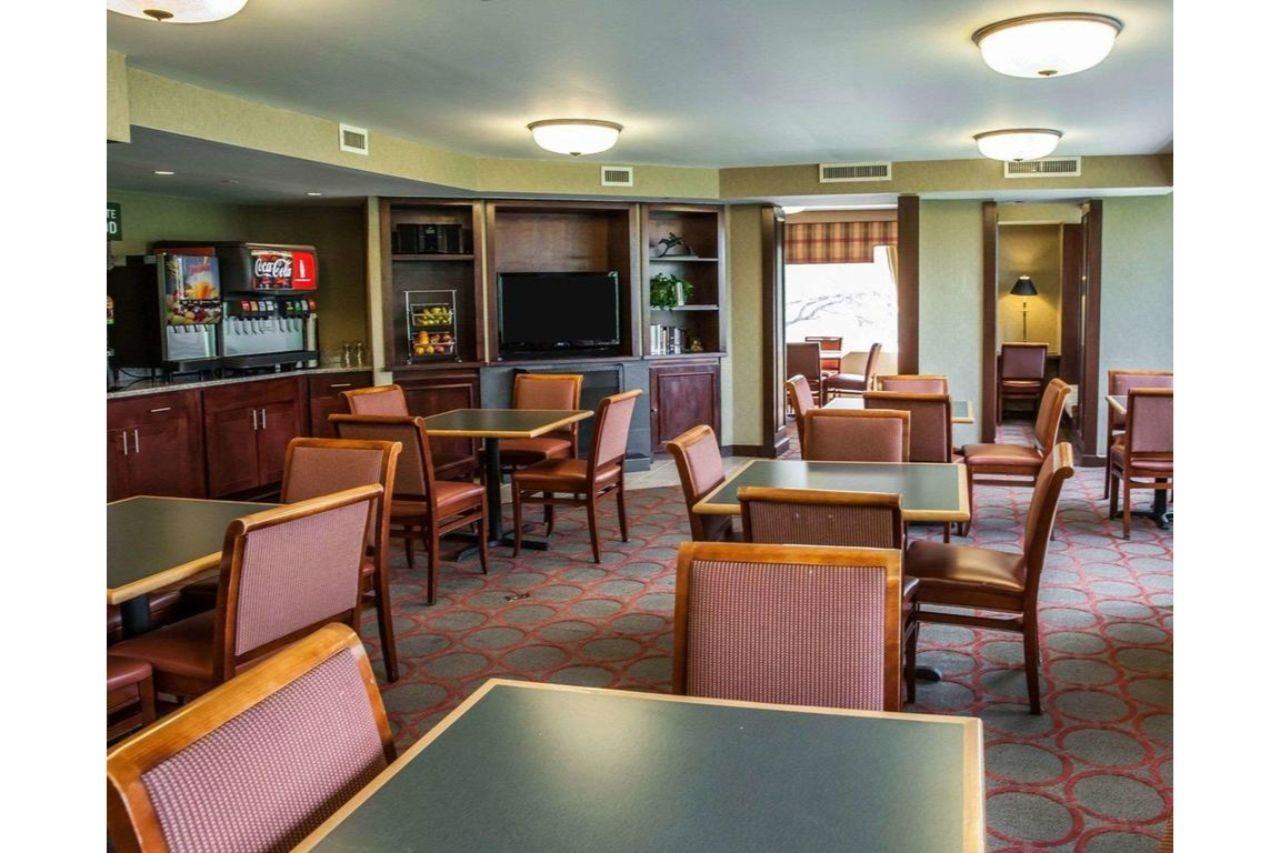 The Virginian Suites, Ascend Hotel Collection Арлингтън Екстериор снимка