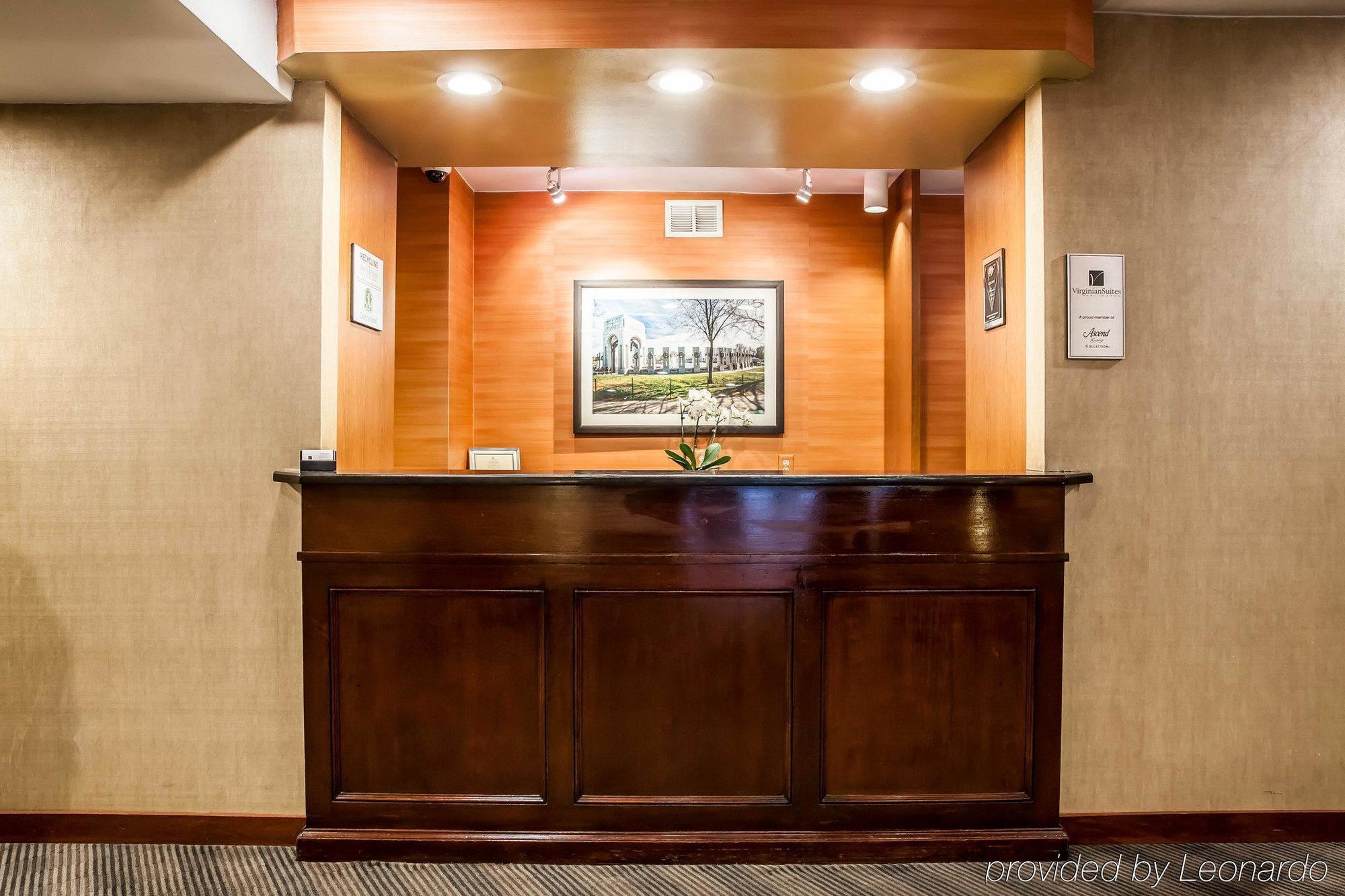 The Virginian Suites, Ascend Hotel Collection Арлингтън Екстериор снимка