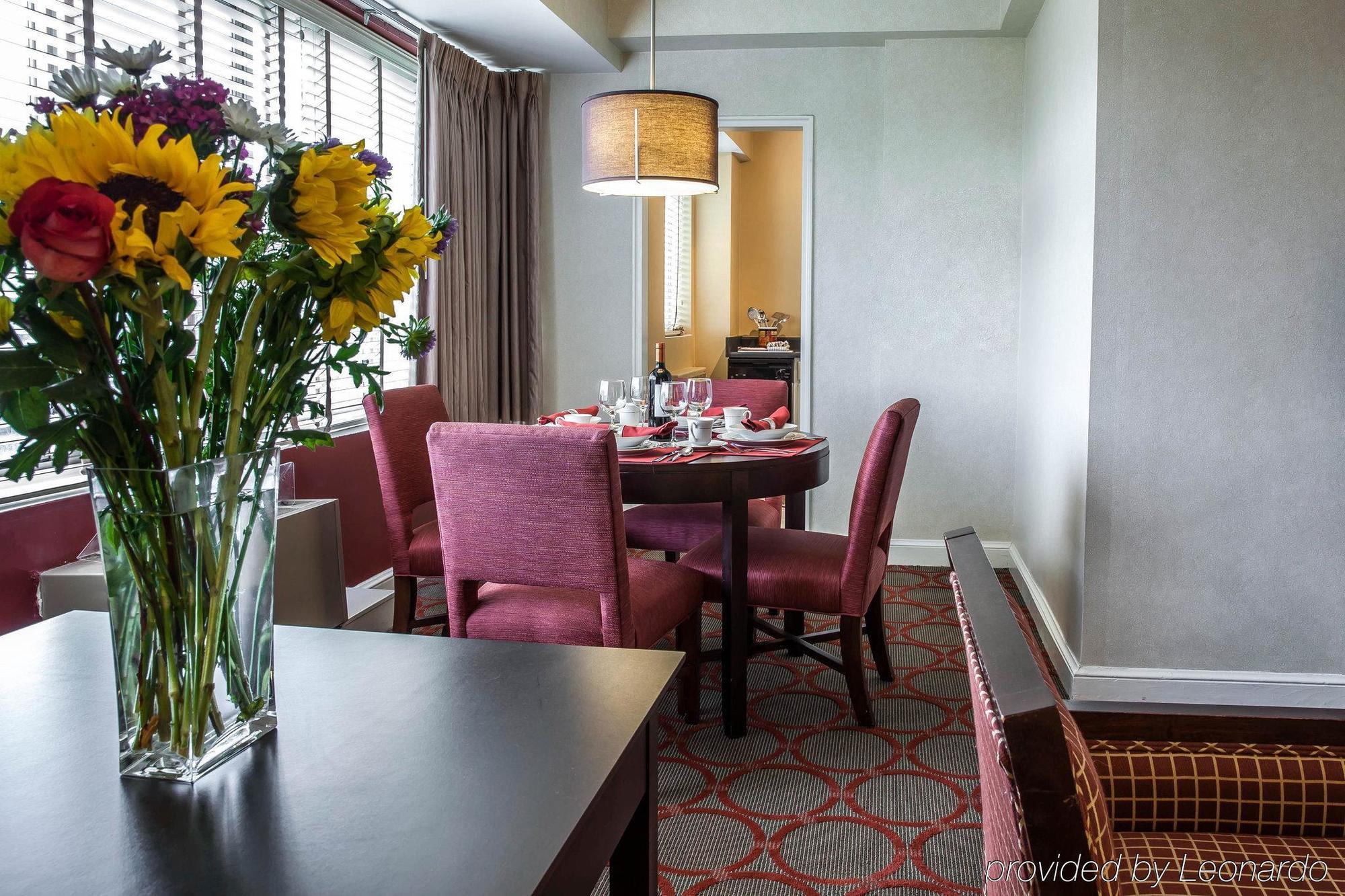 The Virginian Suites, Ascend Hotel Collection Арлингтън Екстериор снимка