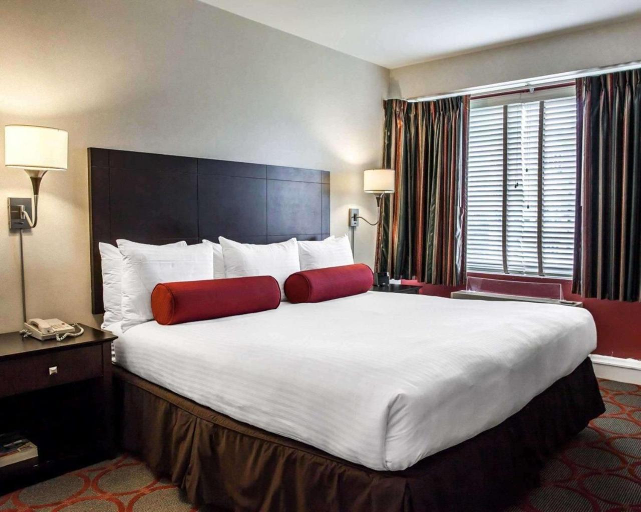 The Virginian Suites, Ascend Hotel Collection Арлингтън Екстериор снимка