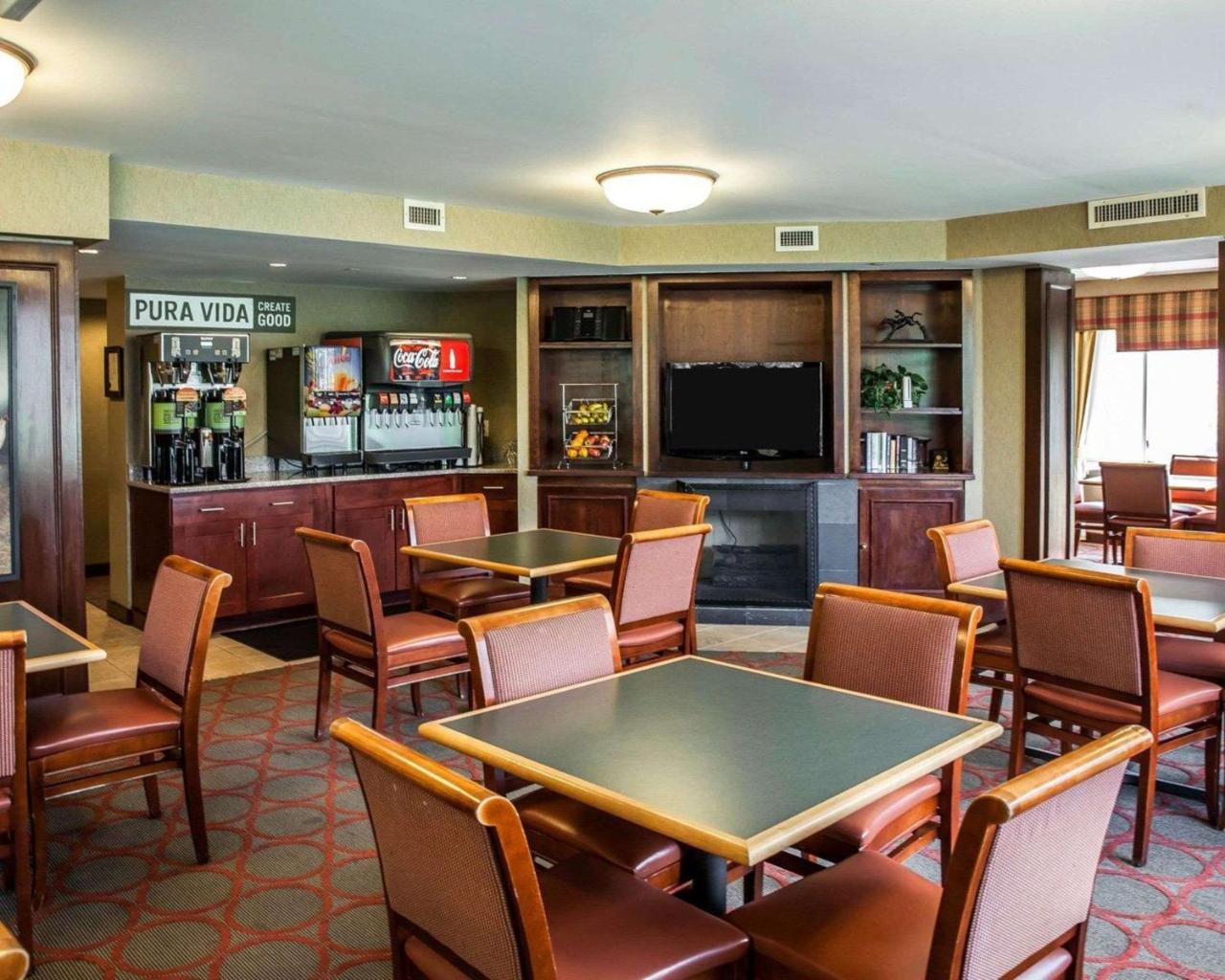 The Virginian Suites, Ascend Hotel Collection Арлингтън Екстериор снимка